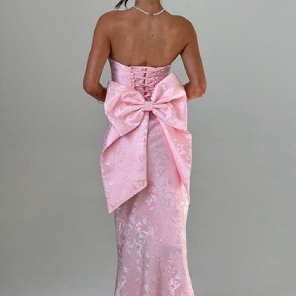 Strapless Pink Jacquard Mermaid Evening Dress - Picture 2 of 2